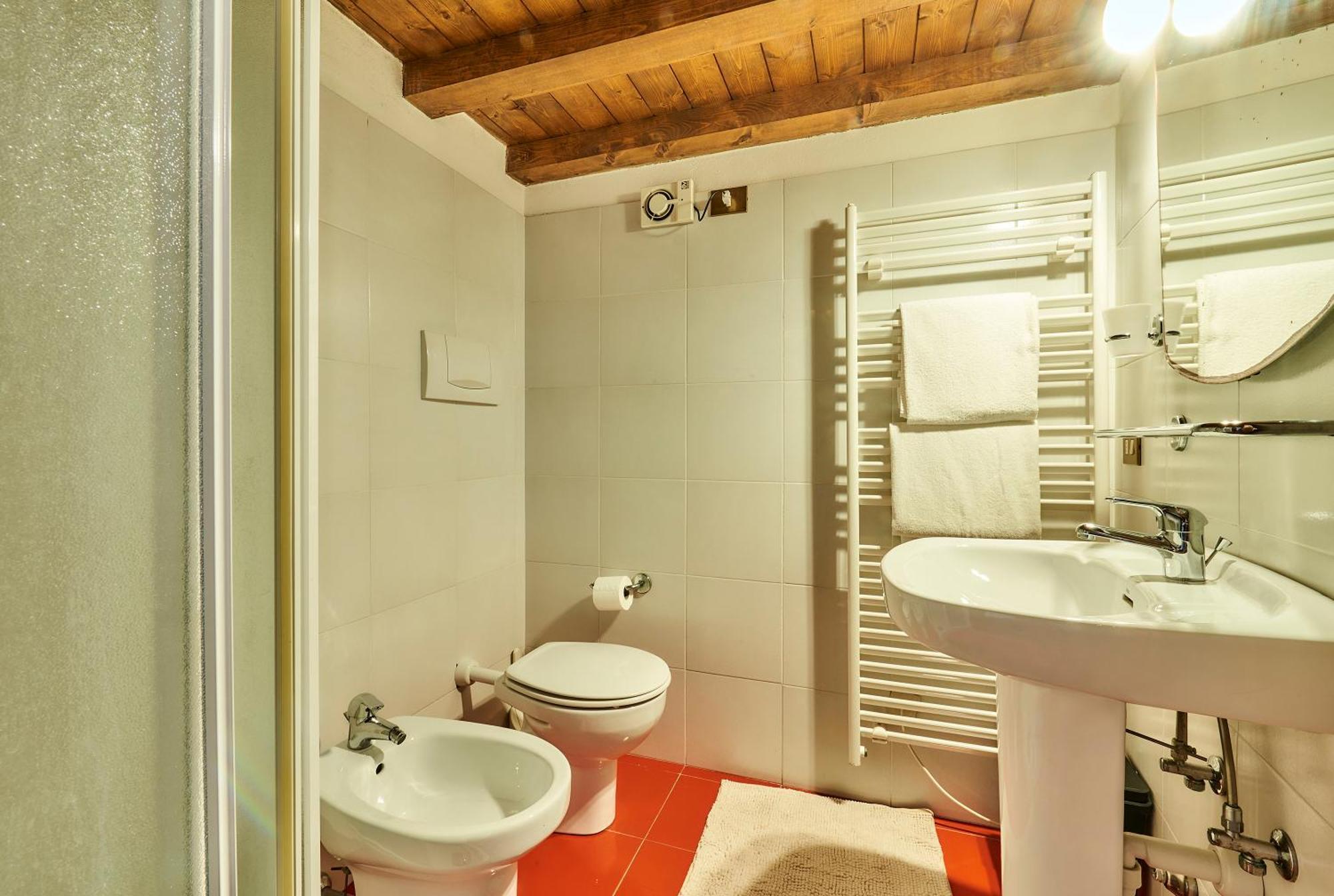 Il Mulino Apartment Varenna Luaran gambar